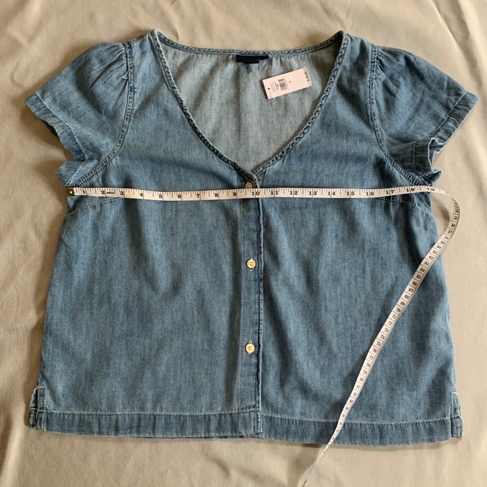 GAP - Picture 3 of 4
